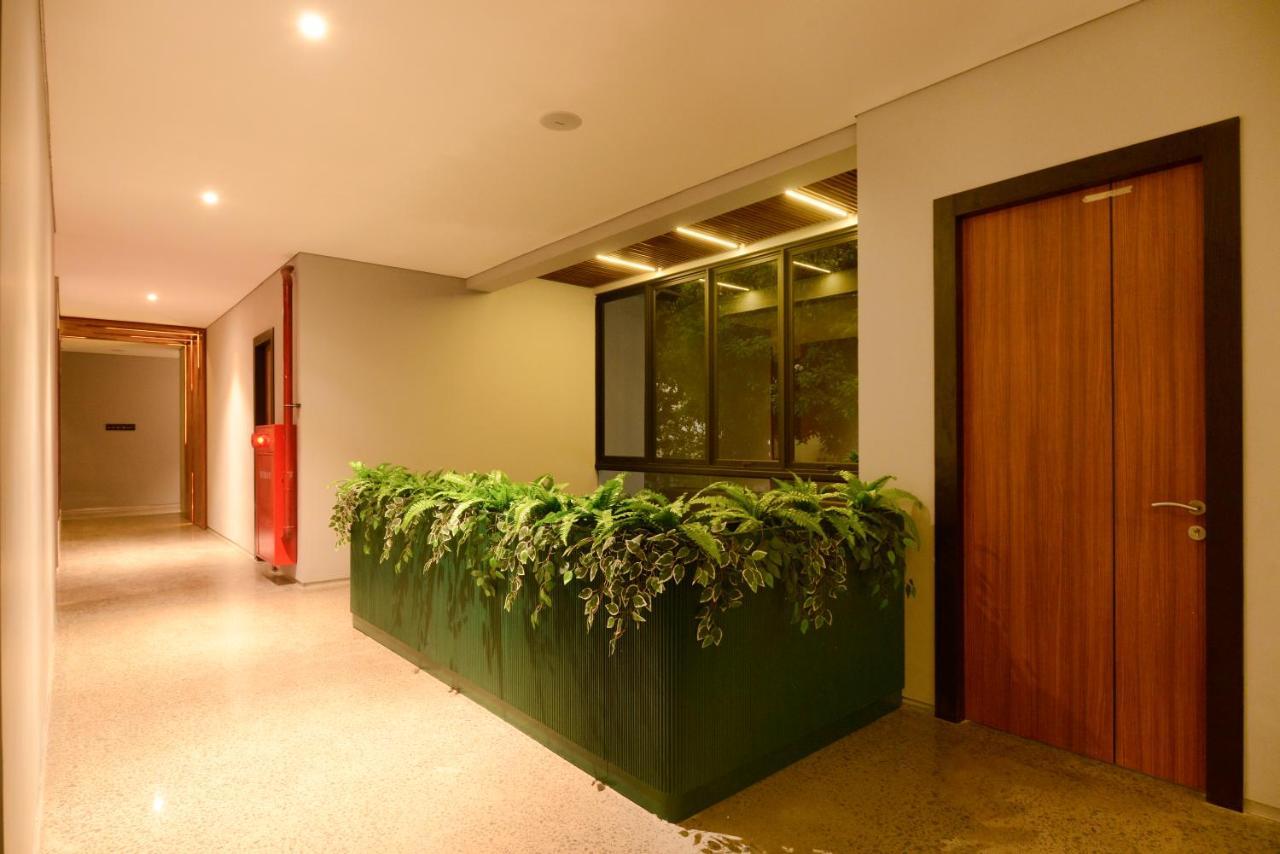 Nata Azana Hotel Solo Kültér fotó