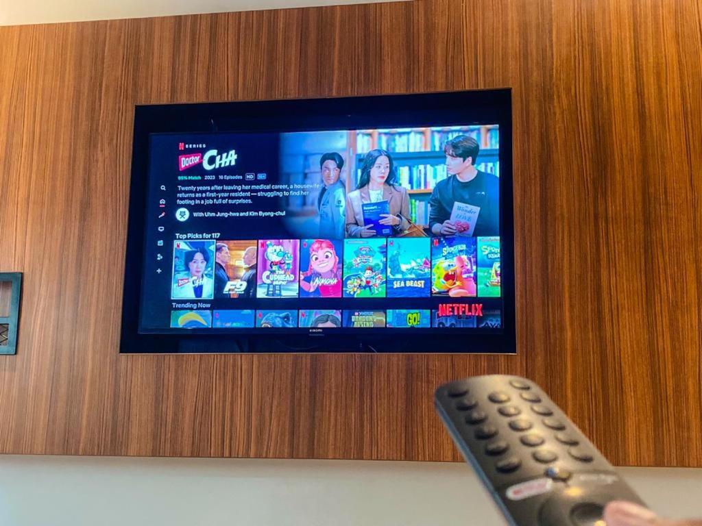 Nata Azana Hotel Solo Kültér fotó