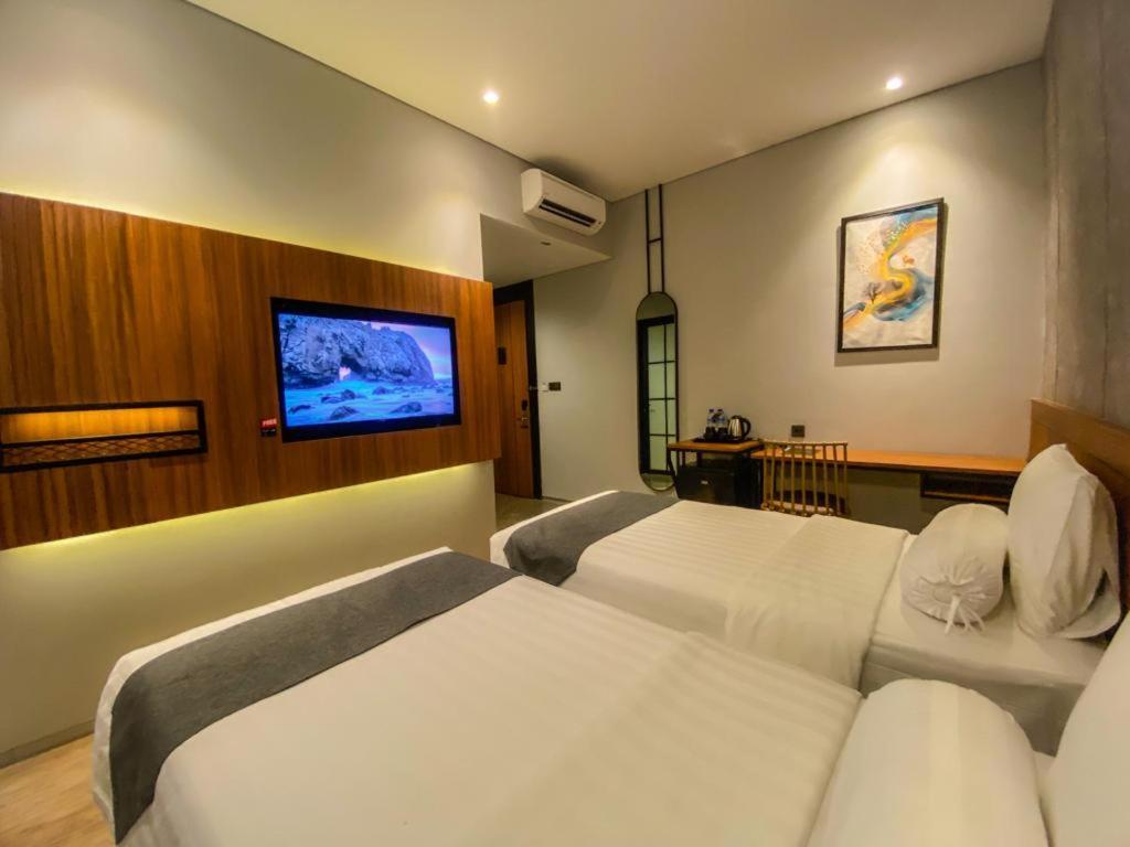 Nata Azana Hotel Solo Kültér fotó